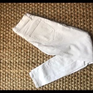 white skinny jeans!